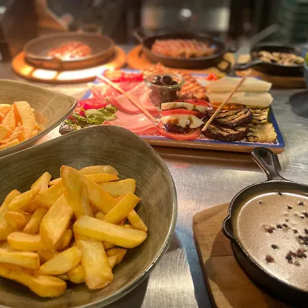 Am Stadion Vanino Cucina Italian ホテル ビーレフェルト