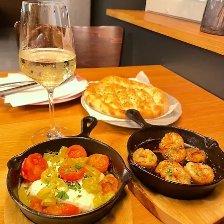 Am Stadion Vanino Cucina Italian ホテル 2*