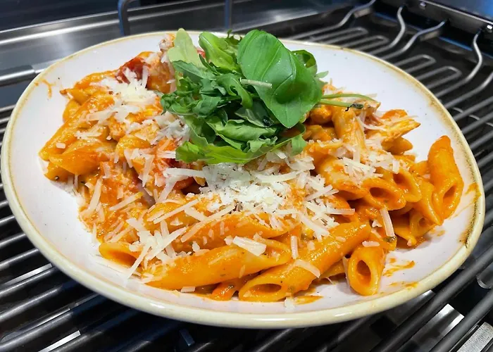 Am Stadion Vanino Cucina Italian 3*